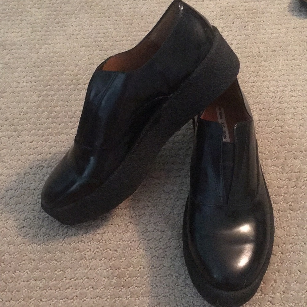 &other stories Black Leather Platform sneakers
